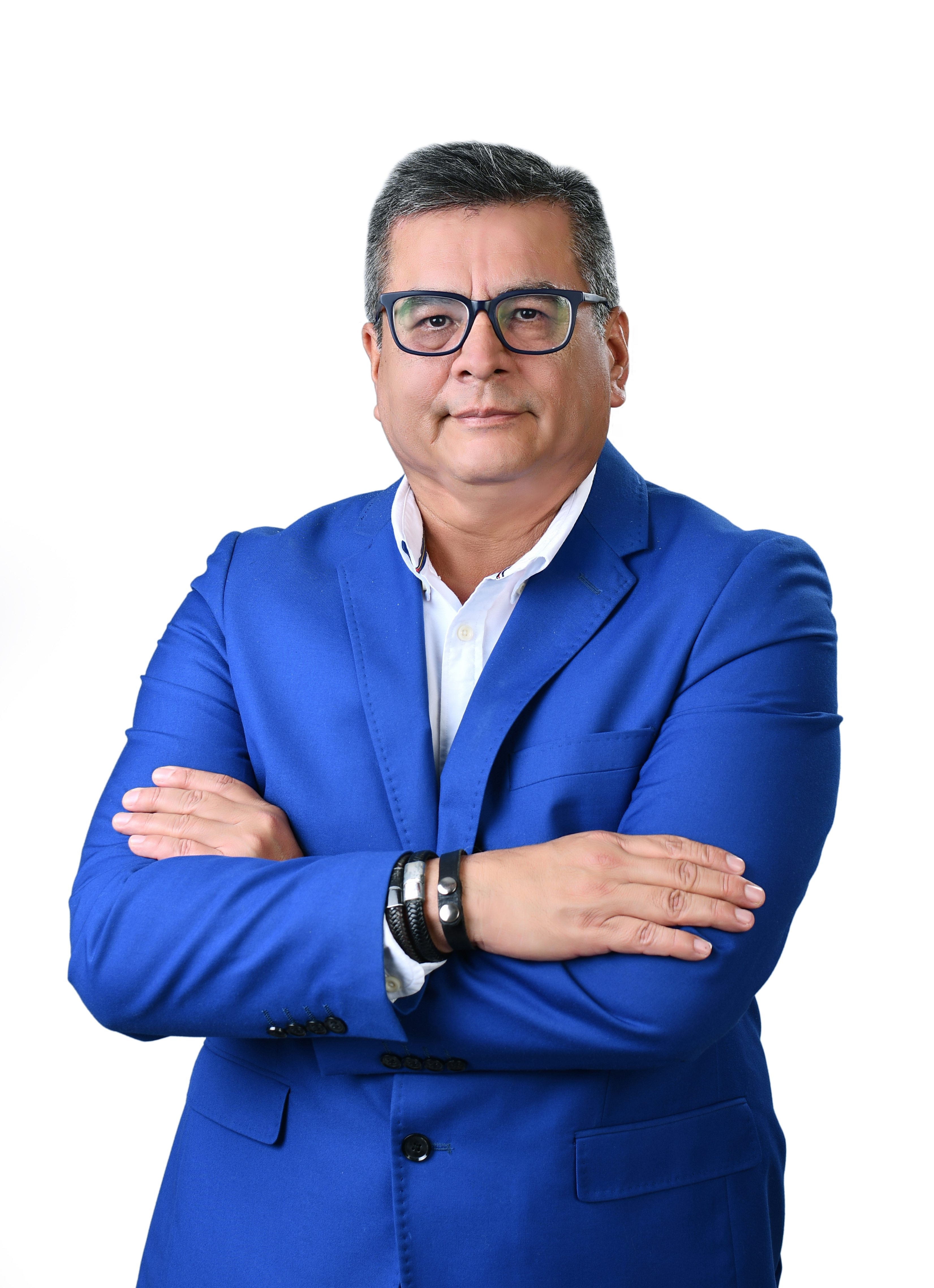 Dr. Alfredo Elías Alfaro Ramos